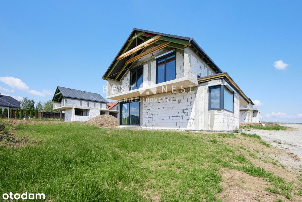 Ostatni Wolny Dom | Widok NA Góry