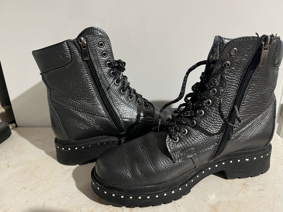 Продам зимові жіночі шкіряні черевики