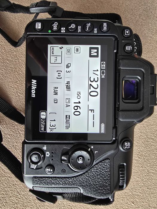 Nikon d7500 samo body