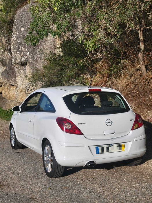 Opel Corsa 1.3 Cdti 2007 c/Android Auto GPS e Bluetooth