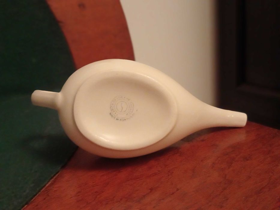 Bule para acamados em loiça Sacavém- Baixa de preço