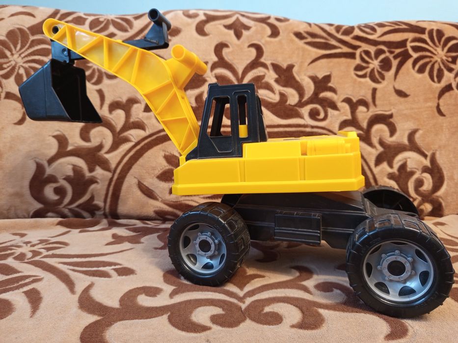 Koparka Lena dla chłopca i dziewczynki