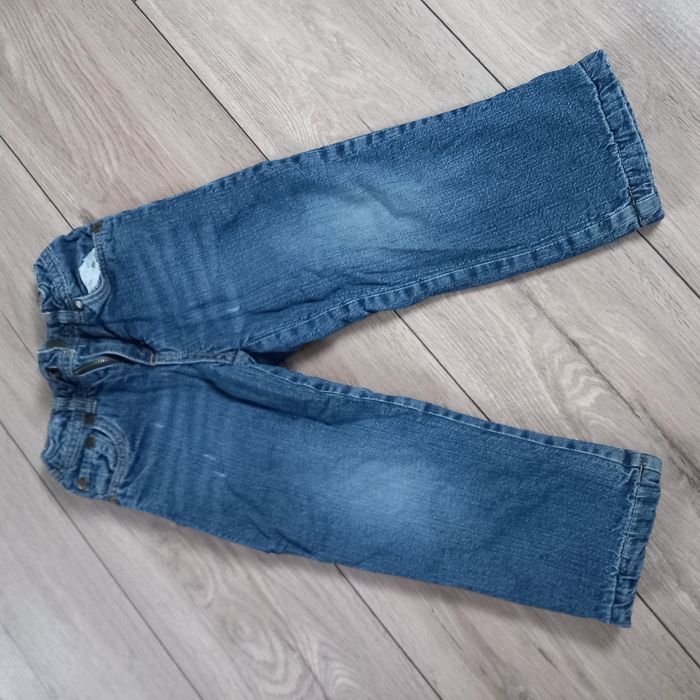 SPODNIE OCIEPLANE JEANSOWE 98/104 na polarze jeansy
