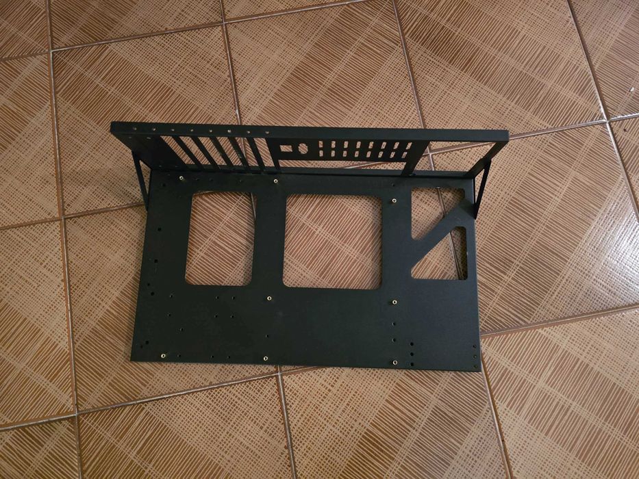 Chassis Aberto computador - Bancada de Testes Hardware / AI