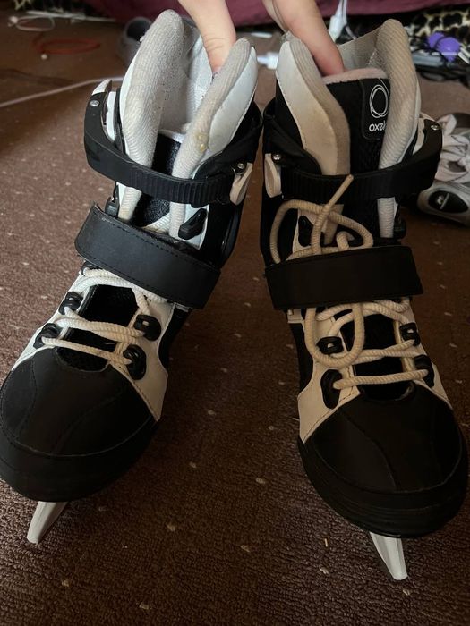 Продам хокейные коньки. Ковзани