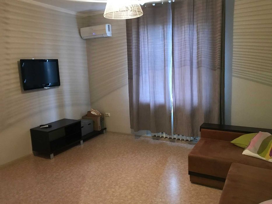 Оренда 2к квартири по вул. Энгельса