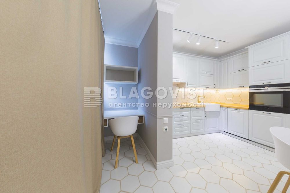 Генератор! Дизайнерський євроремонт, Драгоманова 2А!