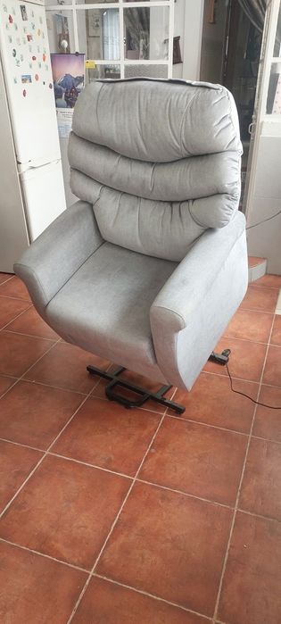 Cadeirão Articulado