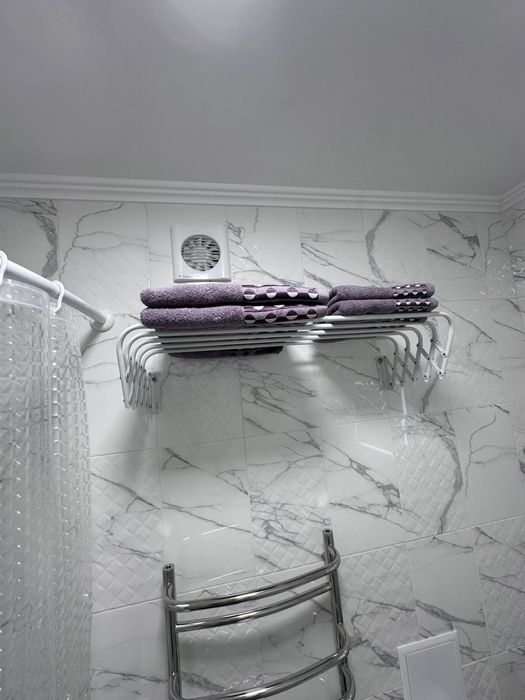 Подобово.  Височана 18. Центр. Парковка