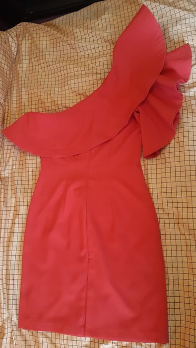 Платье ассимметрия для торжеств