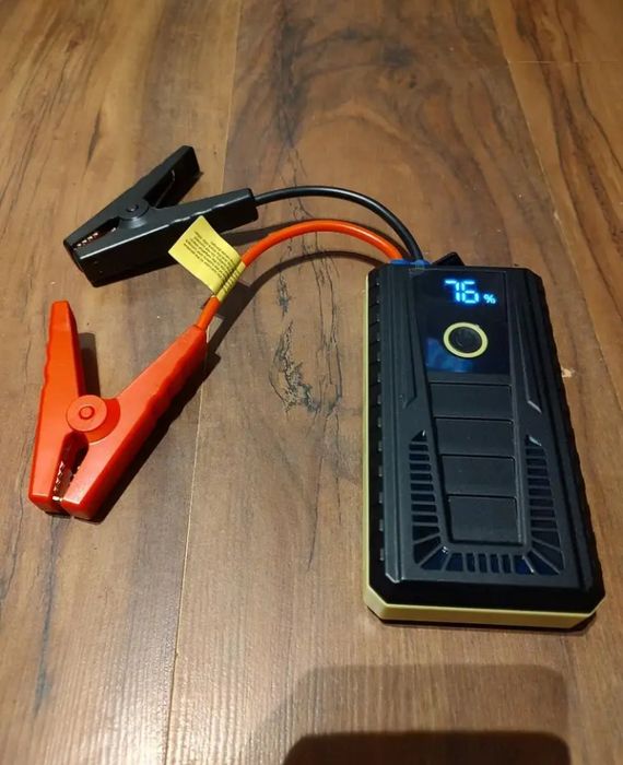 Авто пуско-зарядний пристрій Jump Starter