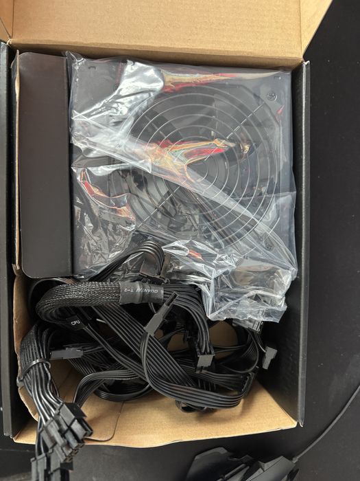 Zasilacz FSP Hydro K Pro 750W