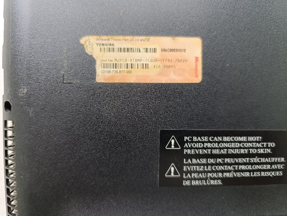 Ноутбук Toshiba на запчасти