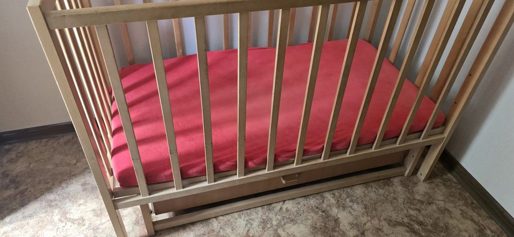 Детская кровать из бука не крашенная