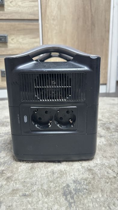 Зарядная станция EcoFlow River 1200Вт