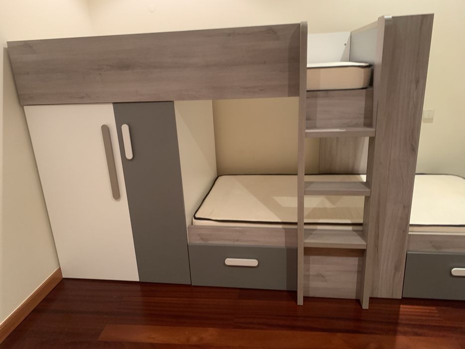 Cama para 2 crianças (Tudo incluído)