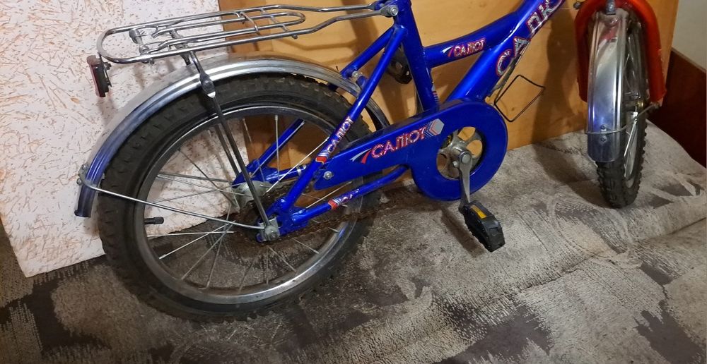 Велосипед Салют.