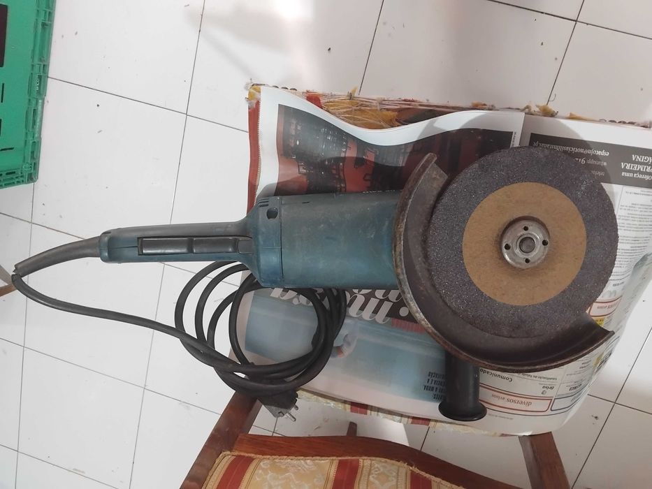 Rebarbadora profissional Bosch GWS 20-230