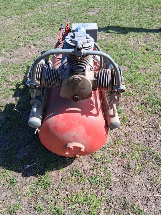 Sprężarka tłokowa