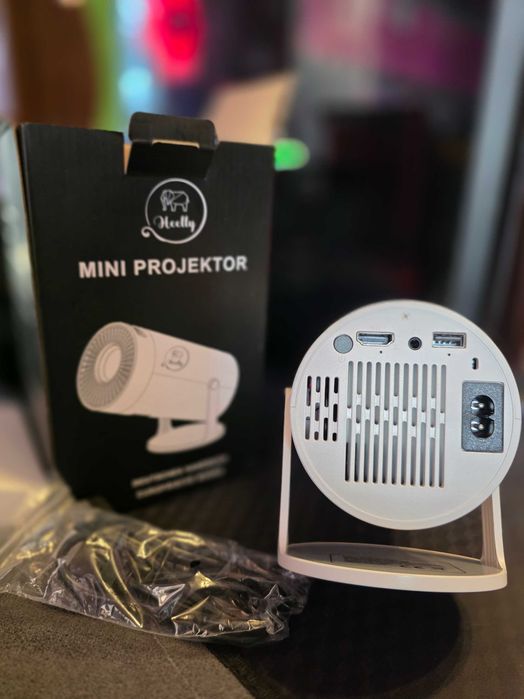 Projektor do filmów Heelly