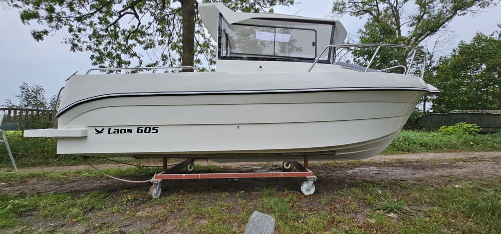 Łódź motorowa LAOS 605 Pilothouse NOWOŚĆ