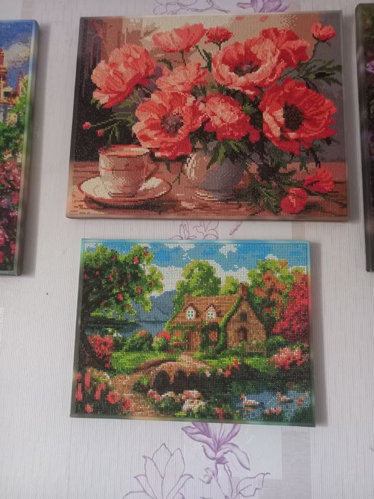 Продам картины алмазные