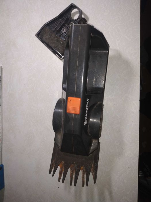 Gardena accu 6 тример для саду