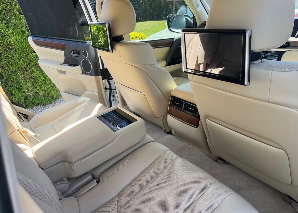 Lexus LX 450 V8 2020 рік