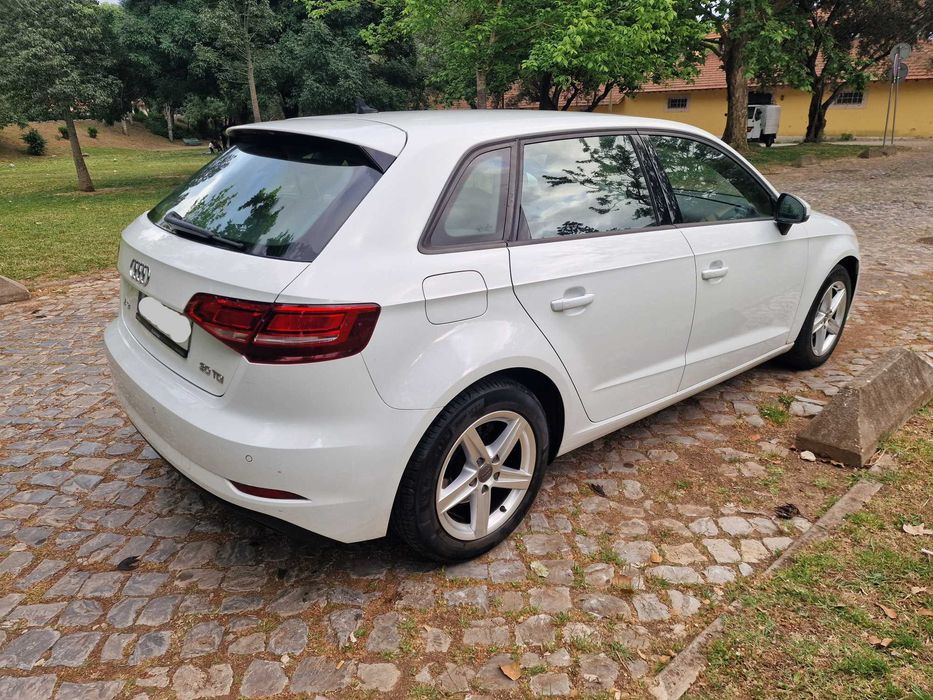 Audi A3 Sportback 1.6 TDI - 2020 - Em ótimo estado