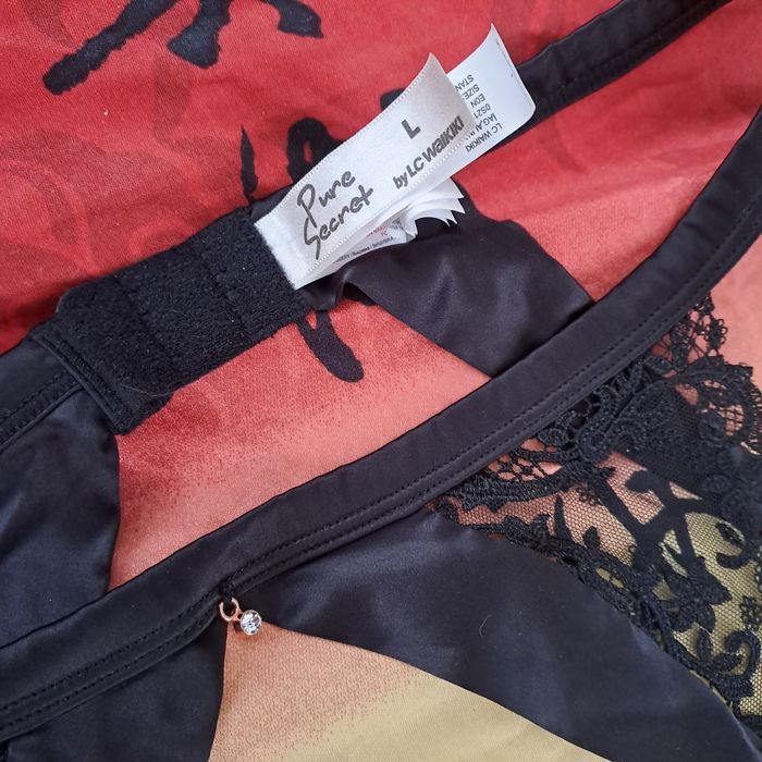 Пояс для чулків,труси,утягующа білизна