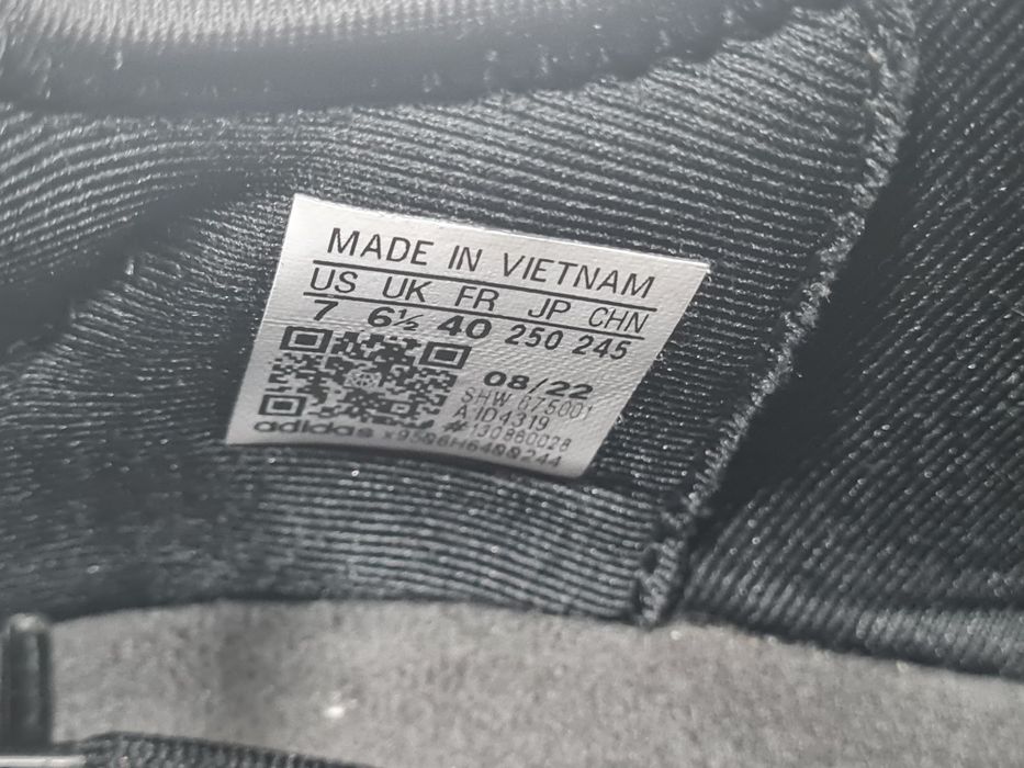 Sapatilhas Adidas MND