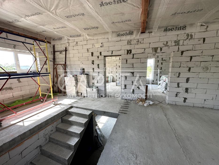 Продаж будинку на Осокорках 213м2, 6 соток, СТ Ельвіра.