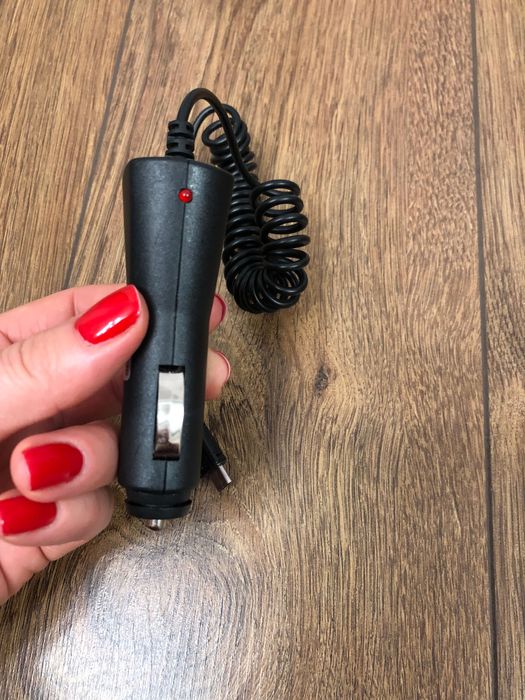 Ładowarka do gniazda zapalniczki tupu mikro USB