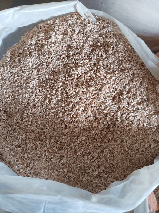 Trocina dębowa , jesionowa sucha, tani opał , grube wióry ze strugania