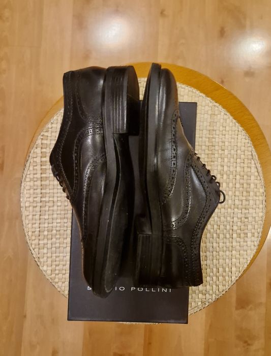 Damskie półbuty marki Studio Pollini buty czarne naturalna skóra