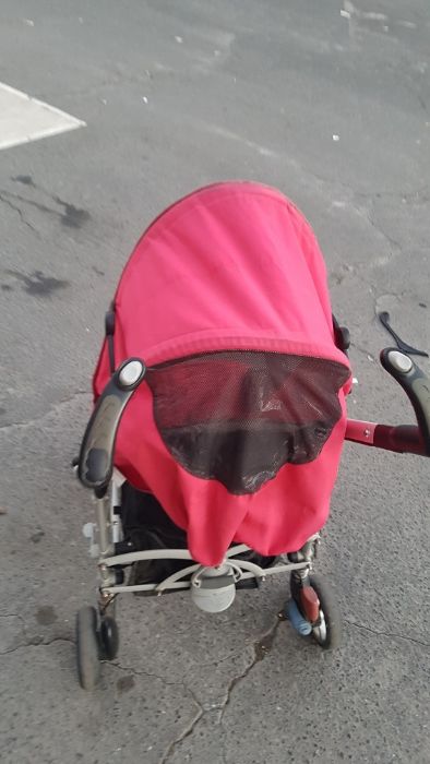 Impeccable Loola Stroller in Excellent Condition Regarding Usage and Preservation.423209021850920964