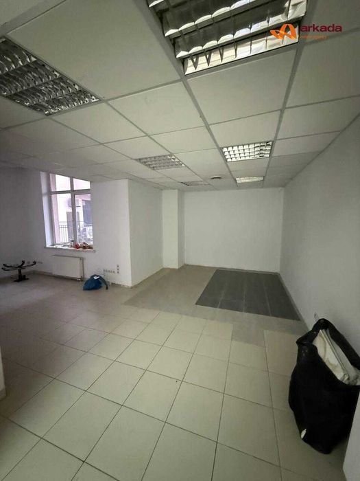 Комерційне приміщення в центрі Івано – Франківська.