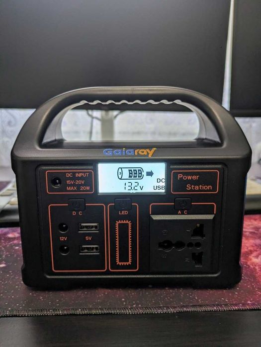 Портативна електростанція 100W / 76.8Wh, 220V, LiFePO4 + LED ліхтар. Нова