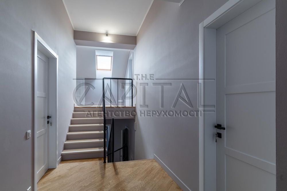 Конча-Заспа Автономний будинок з стильним ремонтом Газ Тепло Генератор