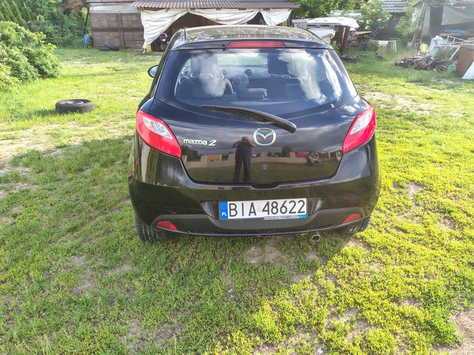 Mazda 2 2008 rok