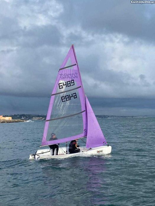 Barco á vela Topaz UNO RACE 3 velas, capa e carrinho de praia | Oeiras