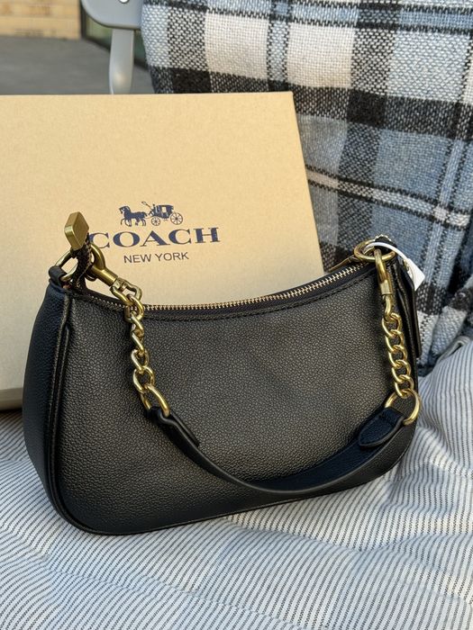 Чорна сумка Coach Teri