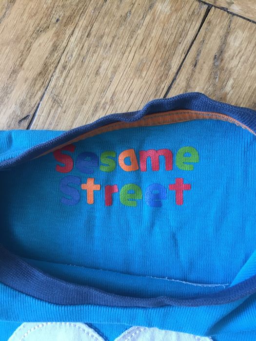 Bluzka Ulica Sezamkowa r 104 M&S