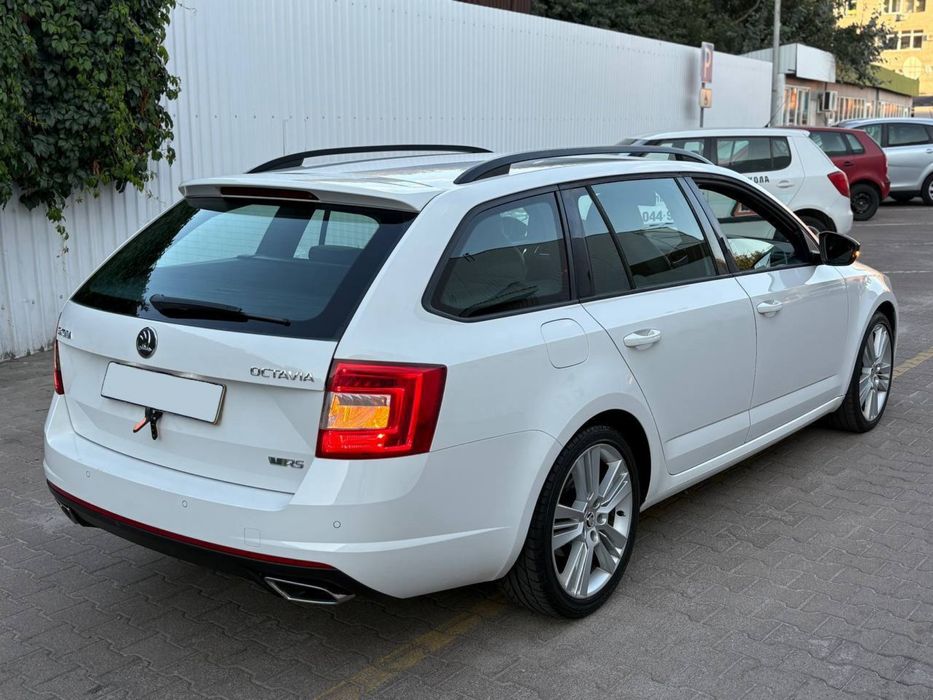 Розборка Skoda Octavia A7 VRS Бампер Фара Капот Крило Дверка Потолок