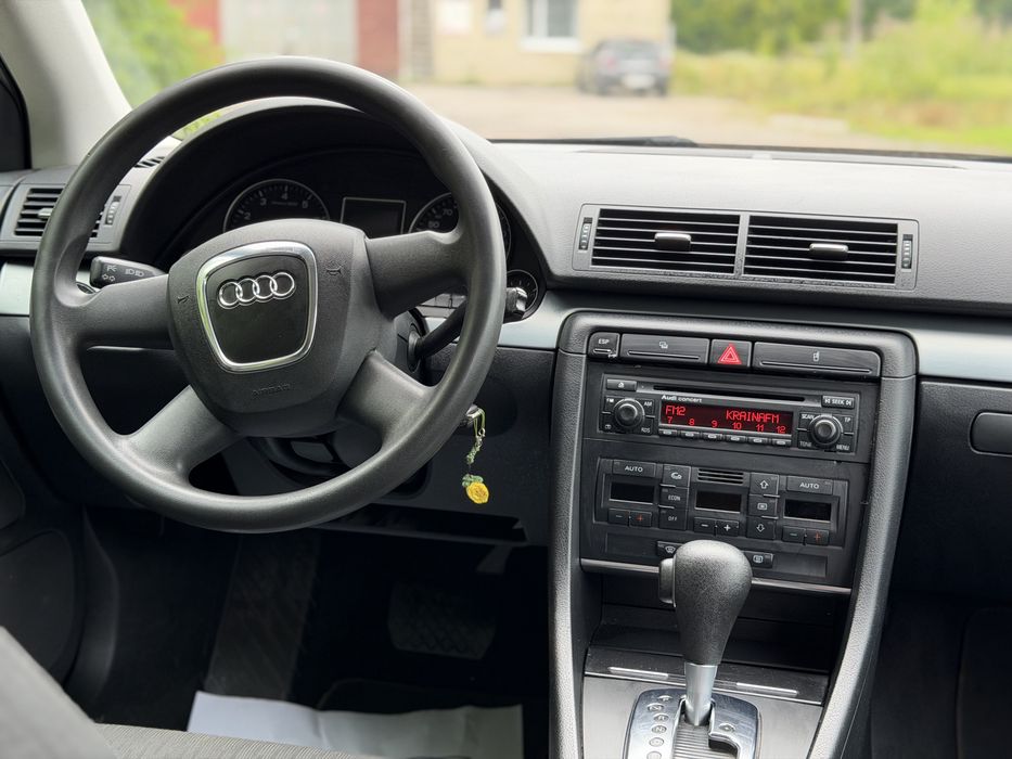 Продам Audi A4 B7 Автомат