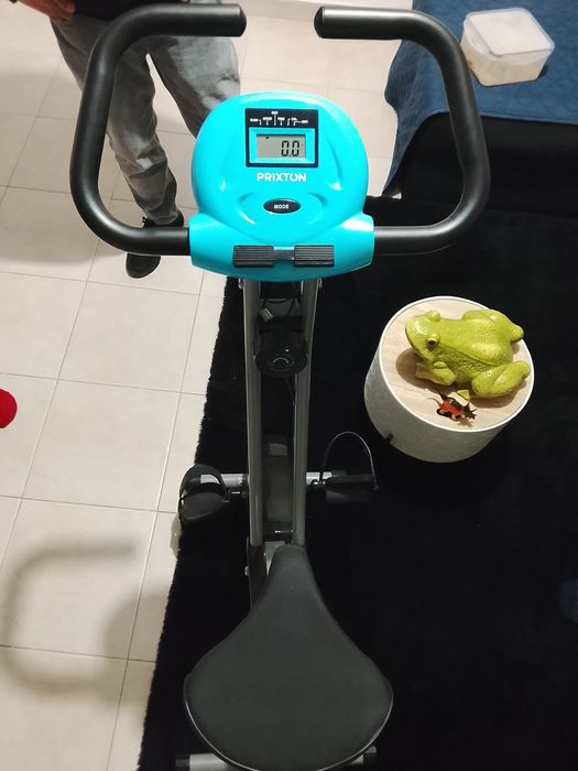 Vendo bike fit elétrica de exercício