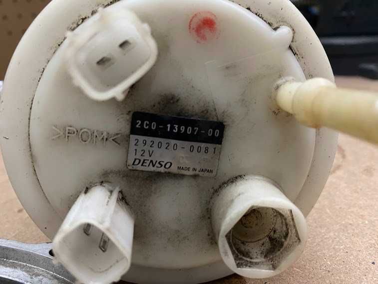 Bombas de gasolina R6 06-16