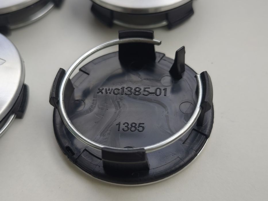 Centros de jante / Centros de Roda / Tapa Cubos / Hub Caps / Calotas  Tesla 57mm Modelo 3 Highland Model Y Model S Model X