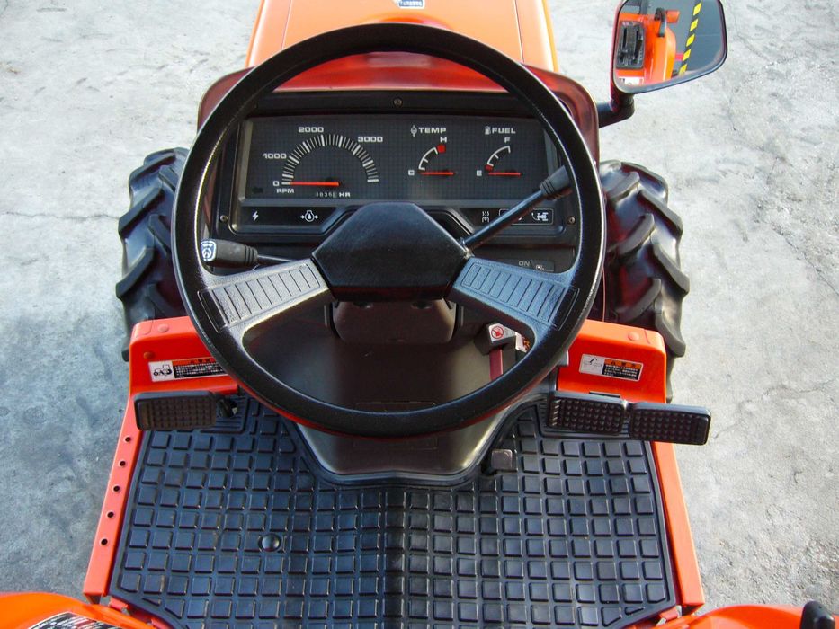 Traktorek Mini Ciągnik Ogrodniczy KUBOTA GT-3 21 KM traktorkiagropl