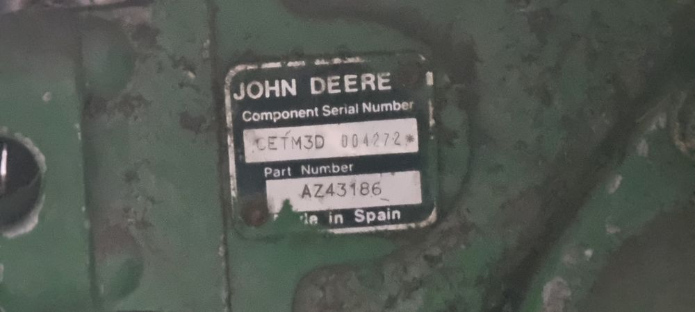 Бортовой редуктор,кпп,запчасти John Deere  2064